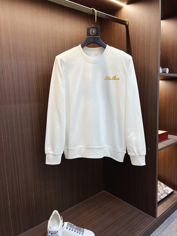 ブランドパーカー正面デザイン